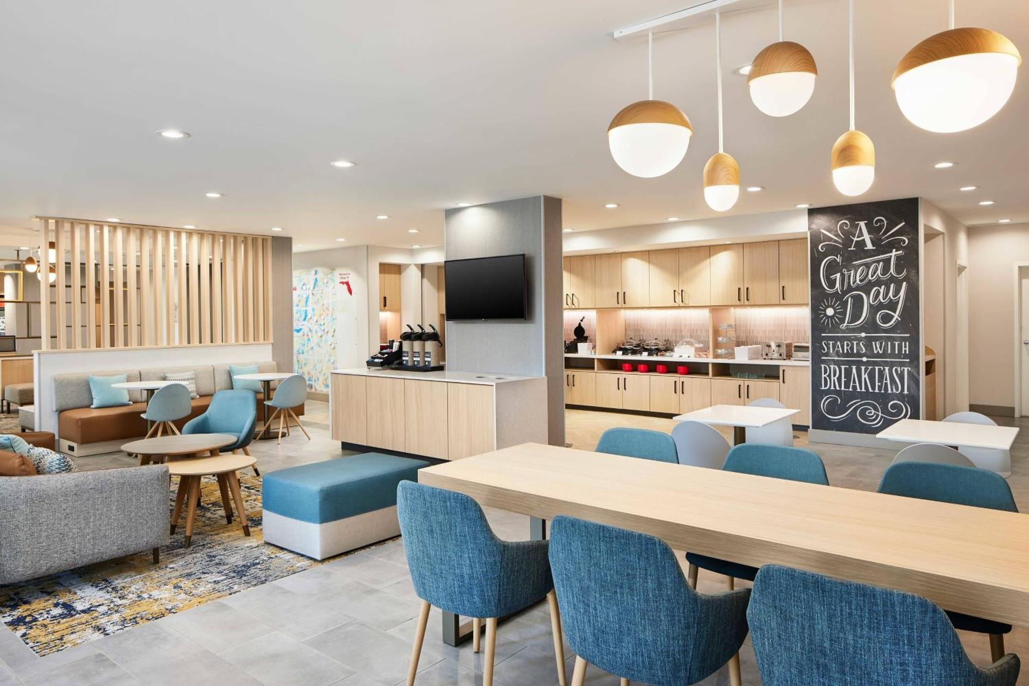 Towneplace Suites By Marriott Tampa Casino Area Orient Park Εξωτερικό φωτογραφία