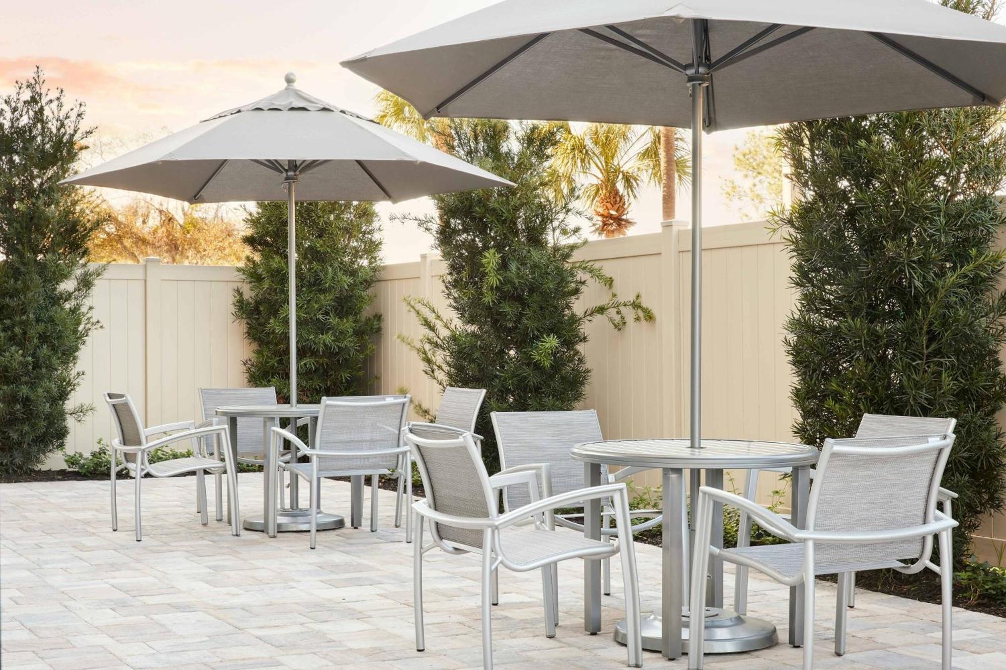 Towneplace Suites By Marriott Tampa Casino Area Orient Park Εξωτερικό φωτογραφία